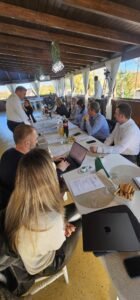 Întâlnirea părților interesate locale – pași spre un mediu mai verde și un stil de viață mai sănătos img 20251110 wa0032