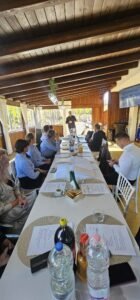 Întâlnirea părților interesate locale – pași spre un mediu mai verde și un stil de viață mai sănătos img 20251110 wa0035